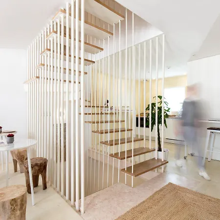 Dear - Living House 3* Lisbon