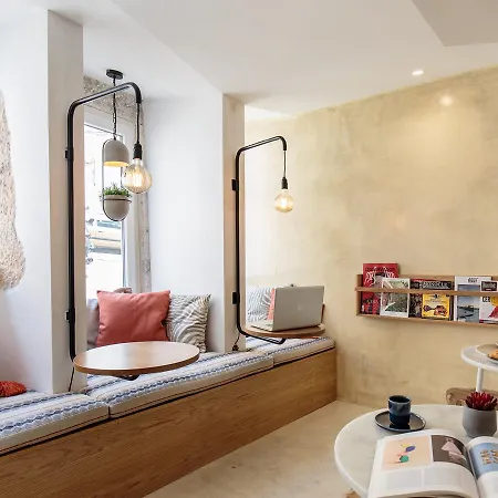 Bed & Breakfast Dear - Living House